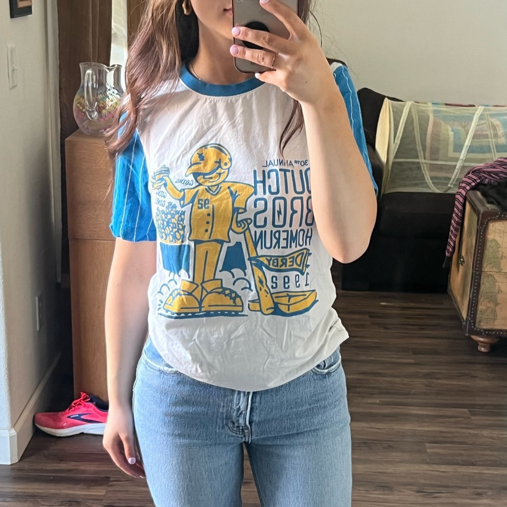 Dutch bros tee